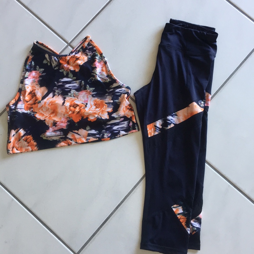 BETSY JOHNSON✨ WORKOUT SET SIZE MEDIUM